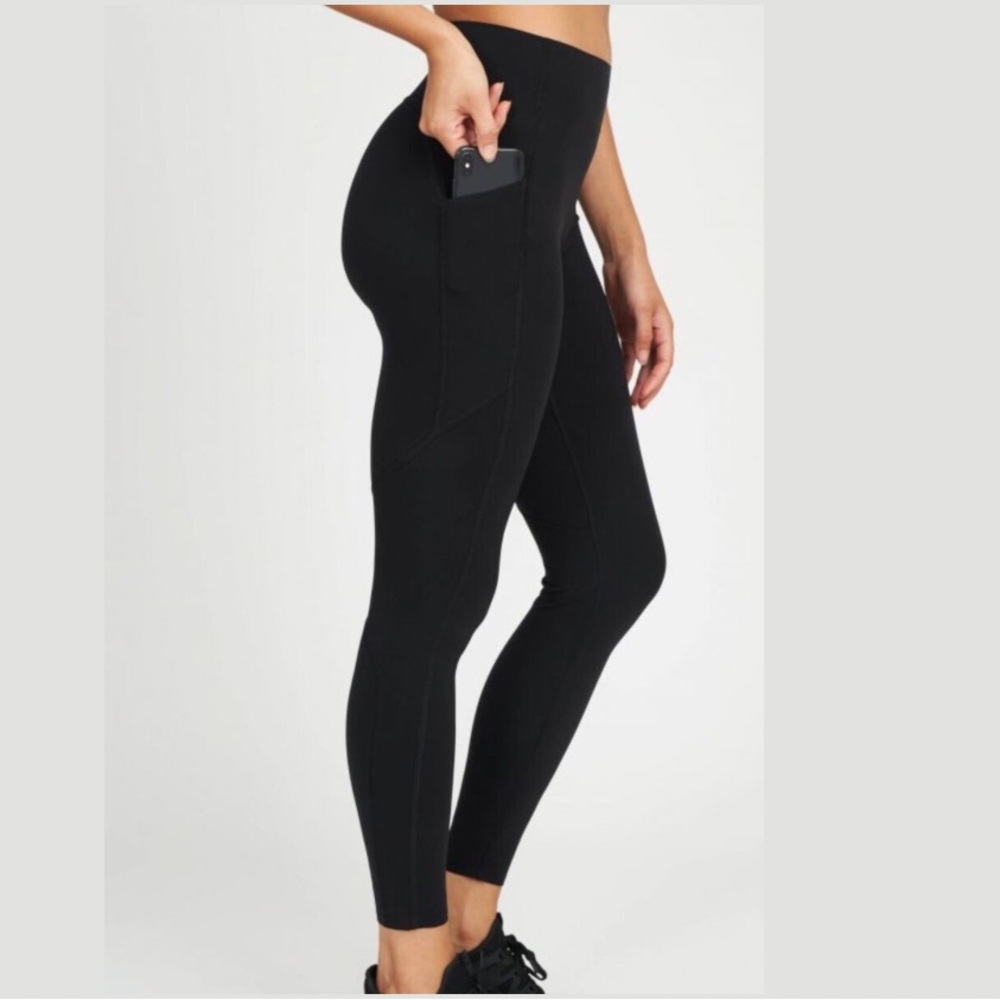 SPANX Every Wear Knockout Black Leggings size 2XL